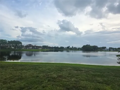 4586 SW 139th Court Miami FL 33175