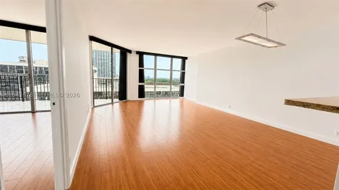 1901 Brickell Avenue Miami FL 33129