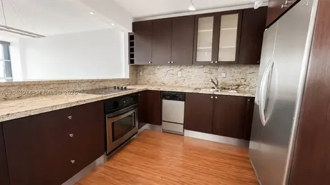 1901 Brickell Avenue Miami FL 33129