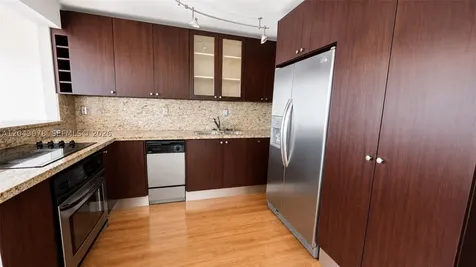 1901 Brickell Avenue Miami FL 33129