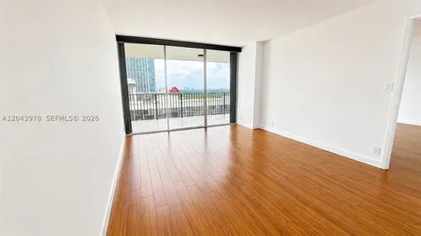 1901 Brickell Avenue Miami FL 33129