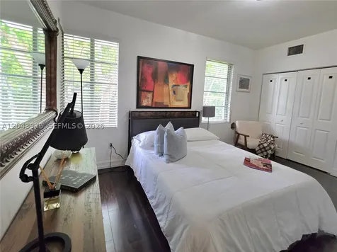 601 11th Street Miami Beach FL 33139