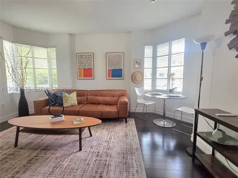 601 11th Street Miami Beach FL 33139