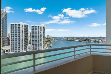 888 Brickell Key Drive Miami FL 33131