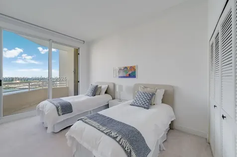 888 Brickell Key Drive Miami FL 33131