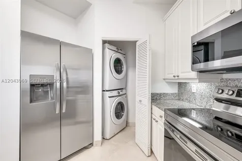 888 Brickell Key Drive Miami FL 33131
