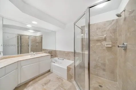 888 Brickell Key Drive Miami FL 33131