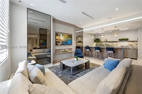 888 Brickell Key Drive Miami FL 33131