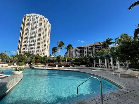 888 Brickell Key Drive Miami FL 33131