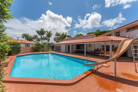 8390 SW 2nd Street Miami FL 33144