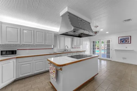 8390 SW 2nd Street Miami FL 33144