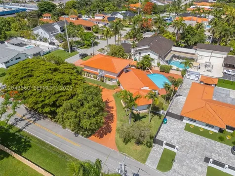 8390 SW 2nd Street Miami FL 33144