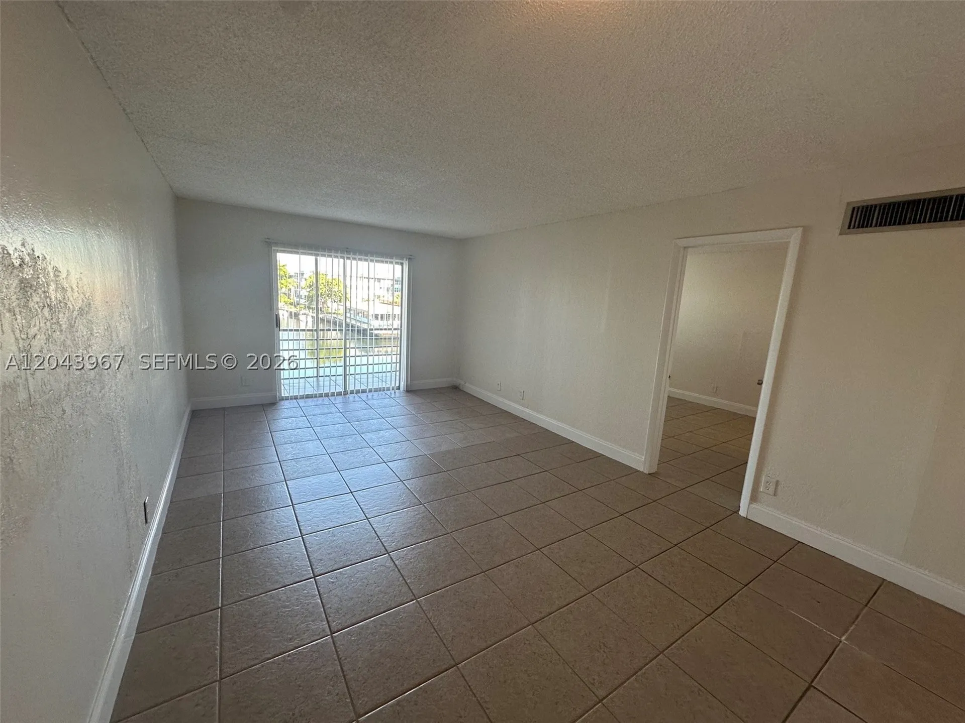 2775 Taft Street Hollywood FL 33020