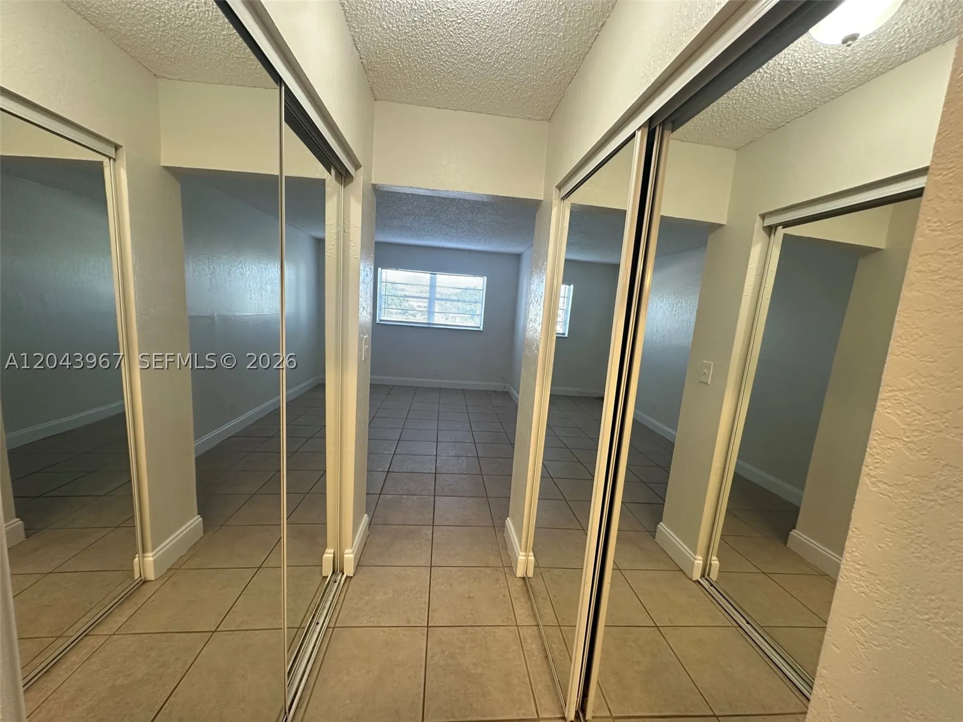 2775 Taft Street Hollywood FL 33020