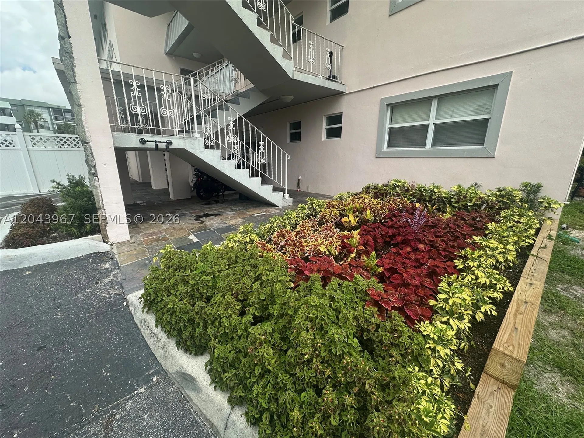 2775 Taft Street Hollywood FL 33020
