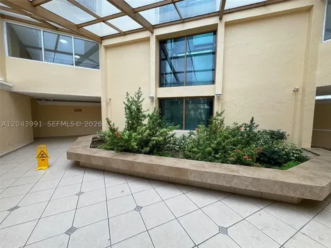 2055 SW 122nd Avenue Miami FL 33175