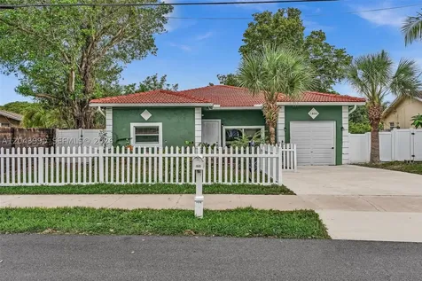 1800 NW 3rd Court Fort Lauderdale FL 33311