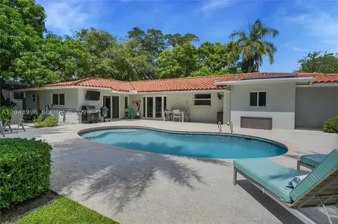 5721 SW 59th Court South Miami FL 33143