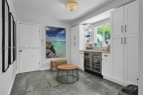 5721 SW 59th Court South Miami FL 33143