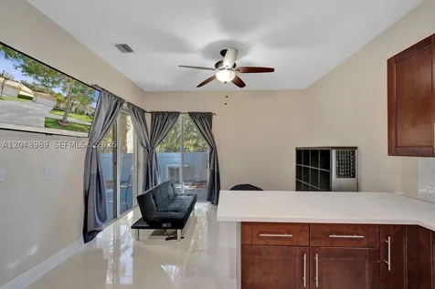 14003 N Cypress Cove Circle Davie FL 33325