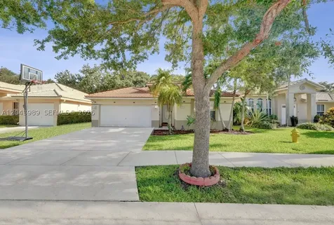 14003 N Cypress Cove Circle Davie FL 33325