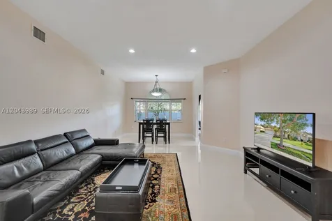 14003 N Cypress Cove Circle Davie FL 33325