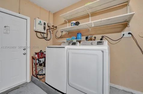 14003 N Cypress Cove Circle Davie FL 33325