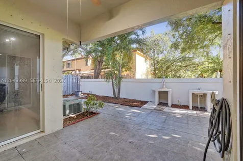 14003 N Cypress Cove Circle Davie FL 33325