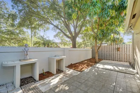 14003 N Cypress Cove Circle Davie FL 33325