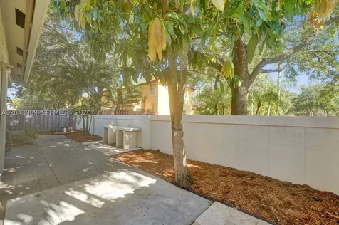 14003 N Cypress Cove Circle Davie FL 33325
