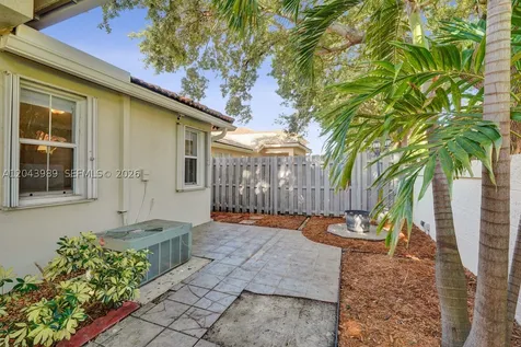 14003 N Cypress Cove Circle Davie FL 33325