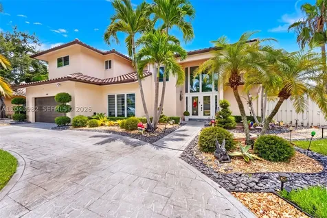 962 SW 93rd Terrace Plantation FL 33324