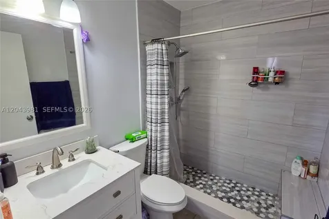3377 NW 198th Terrace Miami Gardens FL 33056
