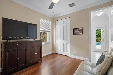 3904 W Gardenia Avenue Weston FL 33332