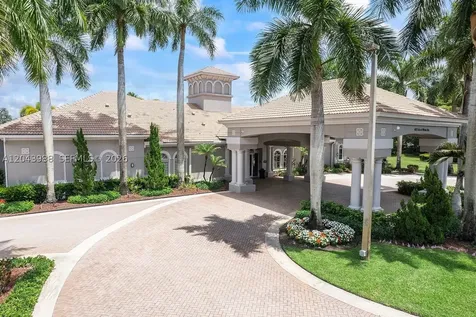 3904 W Gardenia Avenue Weston FL 33332