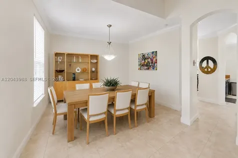 3904 W Gardenia Avenue Weston FL 33332