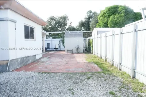 2955 NW 102nd Street Miami FL 33147