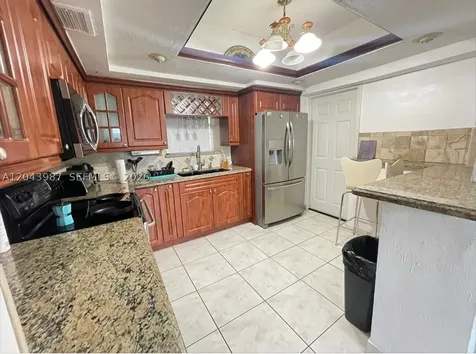 2955 NW 102nd Street Miami FL 33147