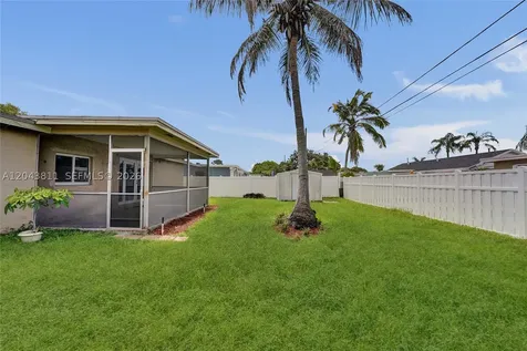 11700 NW 33rd Street Sunrise FL 33323