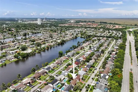 11700 NW 33rd Street Sunrise FL 33323