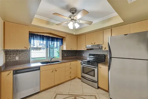 11700 NW 33rd Street Sunrise FL 33323
