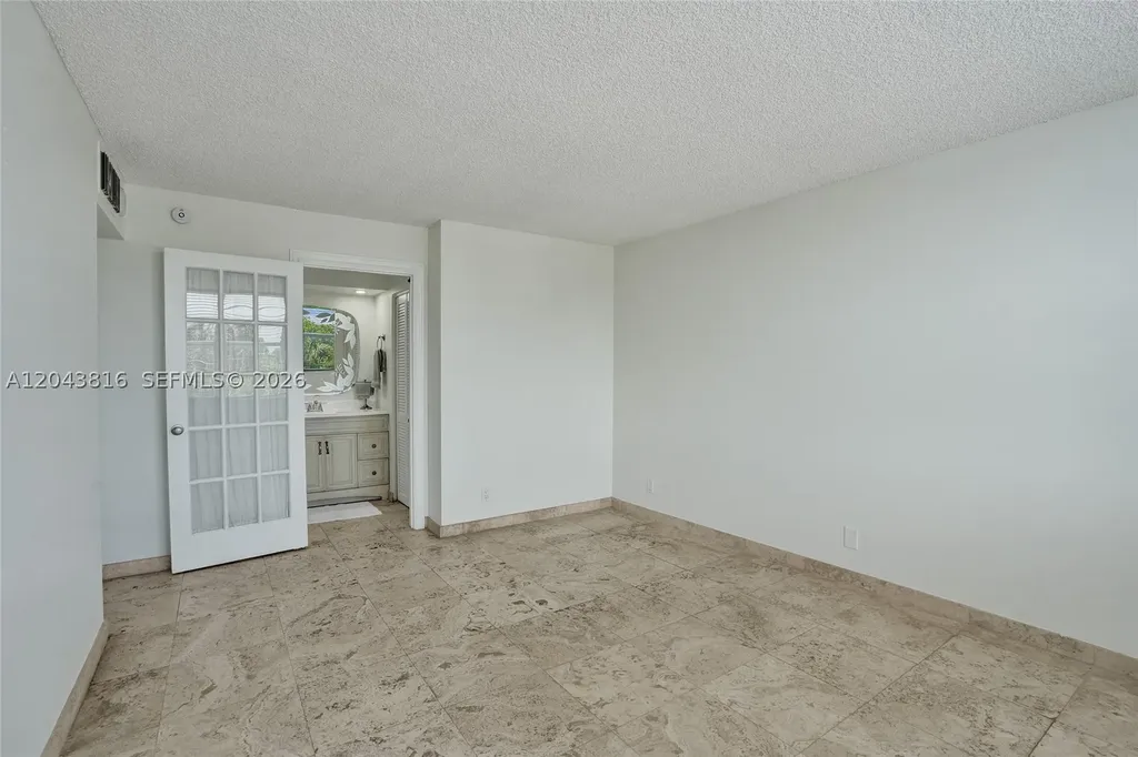2639 N Riverside Drive Pompano Beach FL 33062