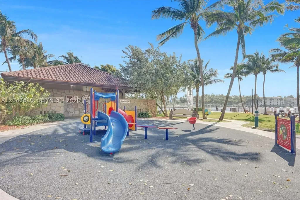 2639 N Riverside Drive Pompano Beach FL 33062
