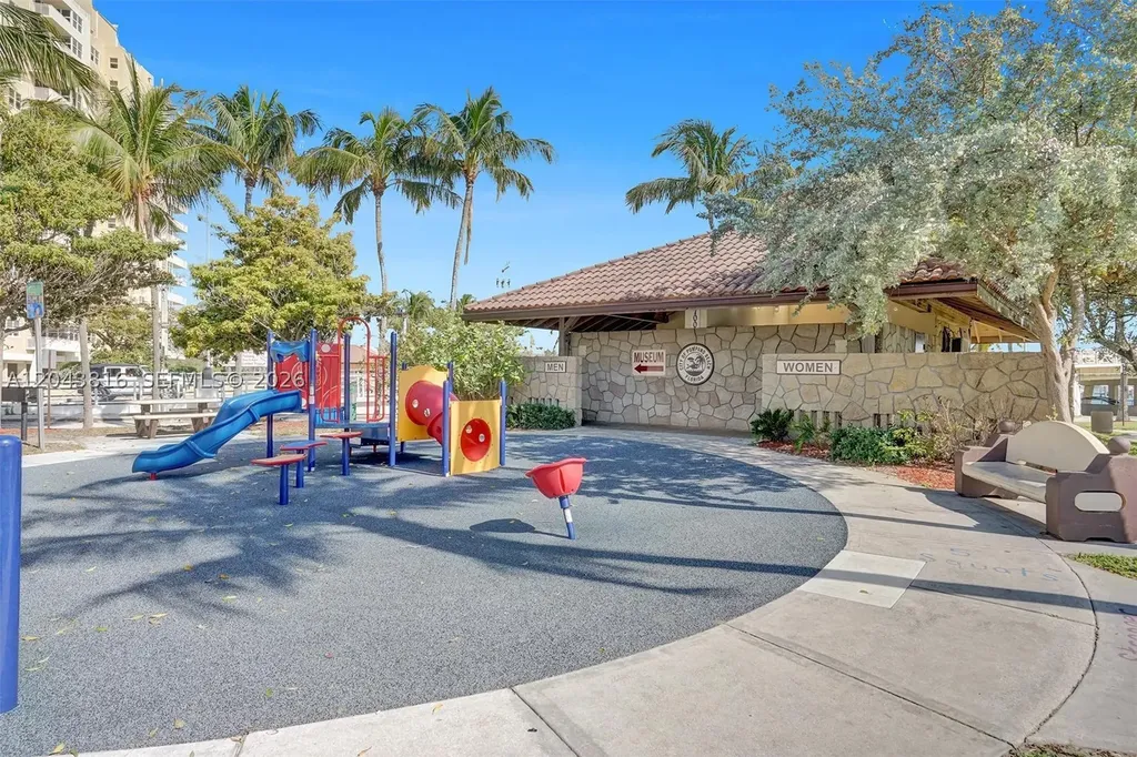 2639 N Riverside Drive Pompano Beach FL 33062