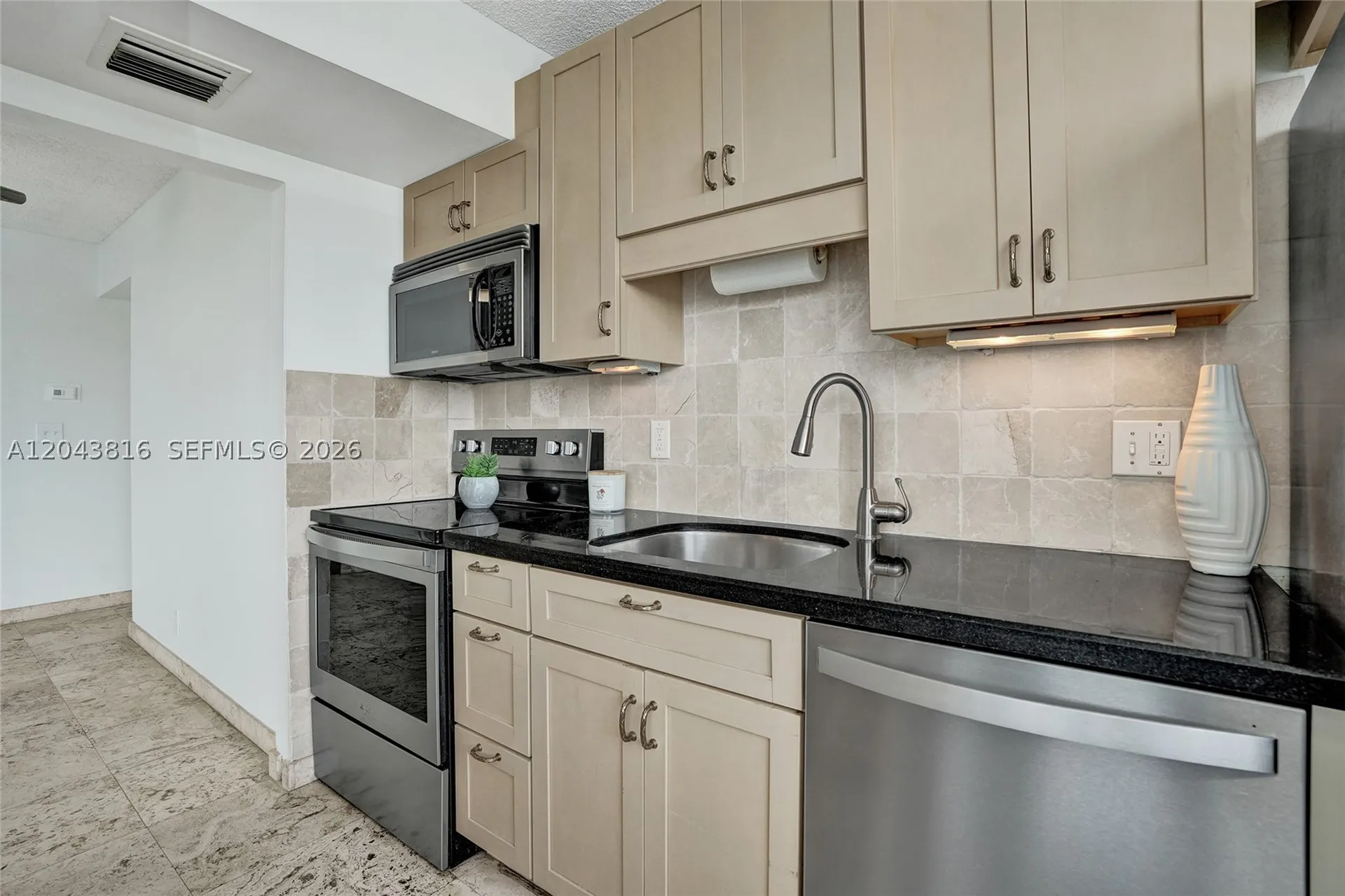 2639 N Riverside Drive Pompano Beach FL 33062