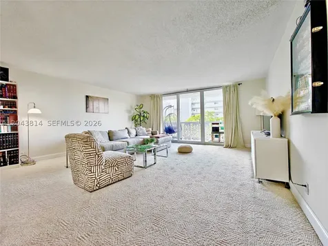 400 NE 12th Avenue Hallandale Beach FL 33009