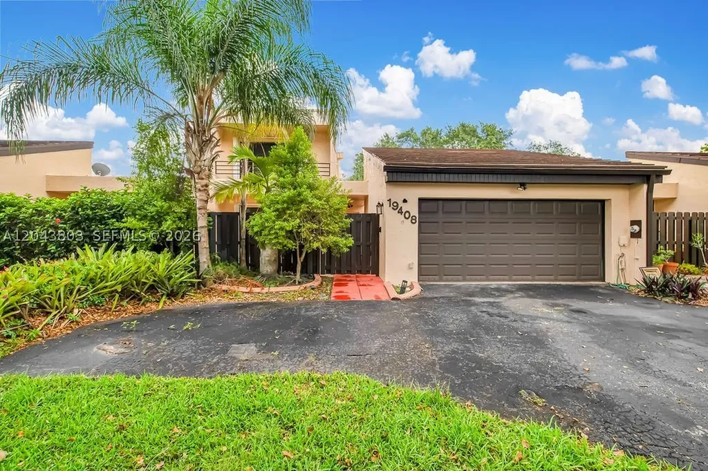 19408 W Lake Drive Hialeah FL 33015