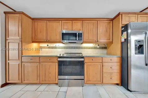 19408 W Lake Drive Hialeah FL 33015