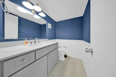 19408 W Lake Drive Hialeah FL 33015