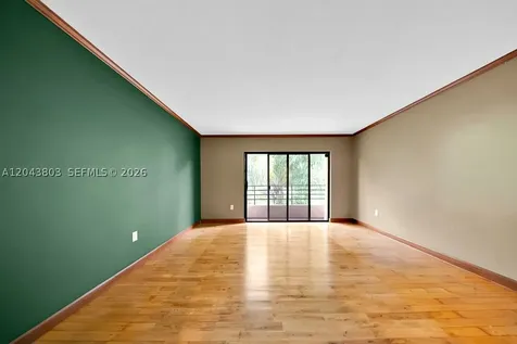 19408 W Lake Drive Hialeah FL 33015